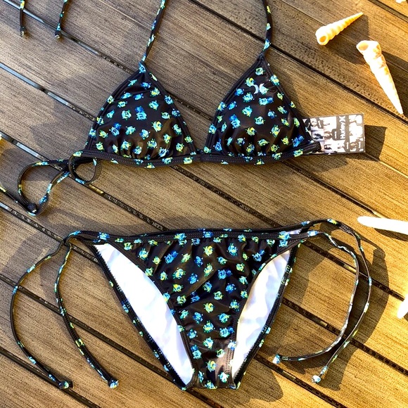 🌴🔆HURLEY- FLORAL BIKINI SET🔆🌴 - Picture 3 of 6